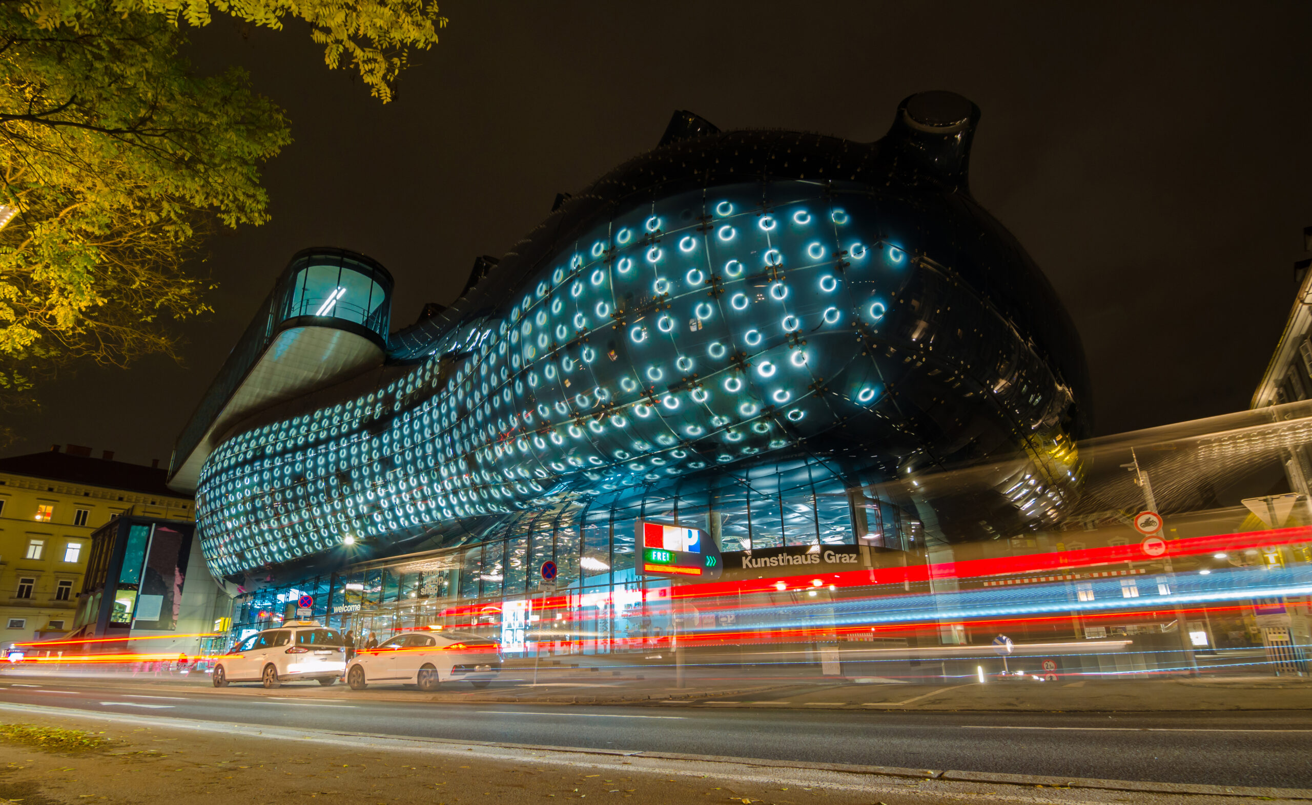 Graz/austria-november,14,,2019:,Kunsthaus,Graz,,The,Ultra-modern,Art,Museum,For